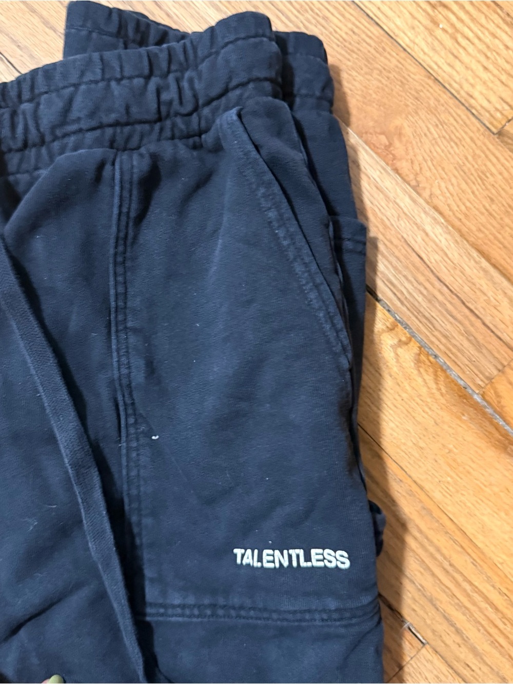Talentless set - Picture 6 of 7
